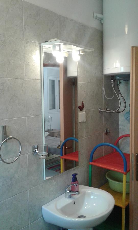 Danijela Apartmani Canj Luaran gambar