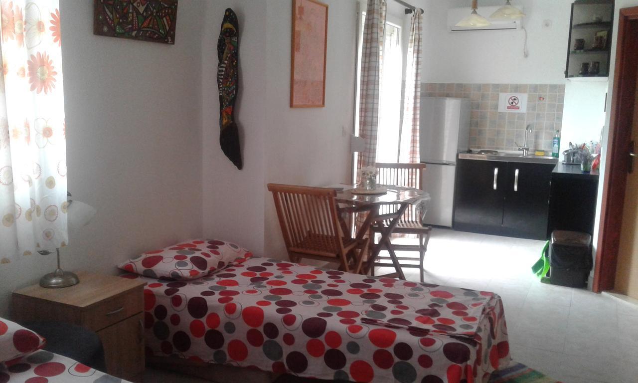 Danijela Apartmani Canj Luaran gambar